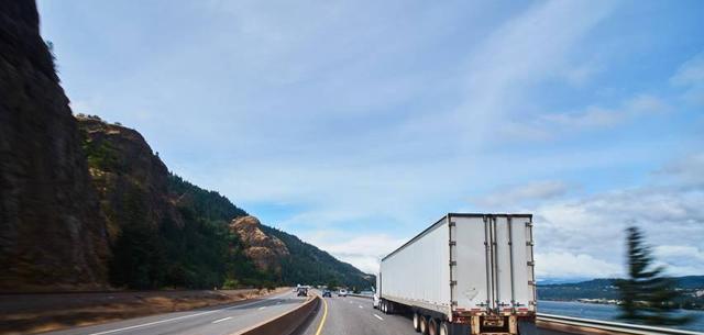 加州道路維修費(fèi)用_路況_美國(guó)高速公路路況問(wèn)題