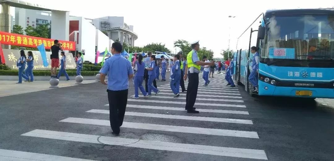 禁行扣幾分罰款多少_禁行標志牌_禁行