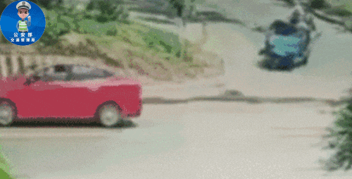 農(nóng)用車非法載人危害_出行提示_農(nóng)用車貨運安全