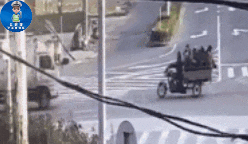 出行提示_農(nóng)用車非法載人危害_農(nóng)用車貨運安全