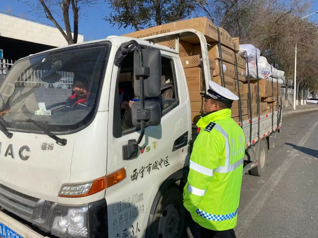 限行_西寧市公安局交通管理局 禁限行車輛整治行動(dòng) 西寧交管 高壓態(tài)勢