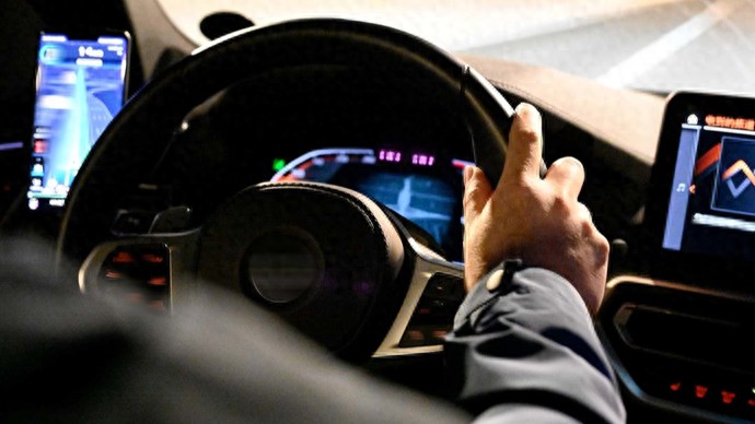 出行提示_嘀嗒出行安全客服熱線_國慶順風出行安全指南