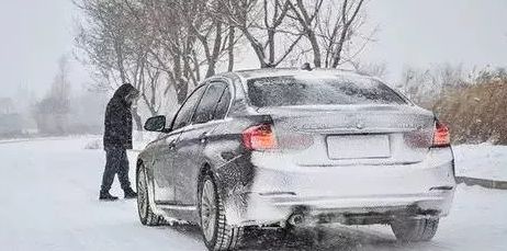 出行提示_河南高速雪天交通管制_雪天路面行車指南